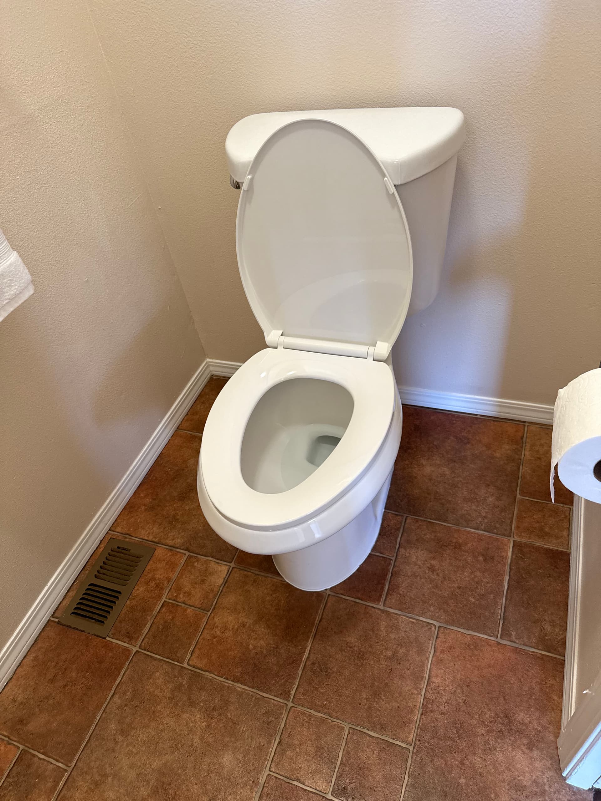 Clean Toilet Install That Actually Gets Done Right image